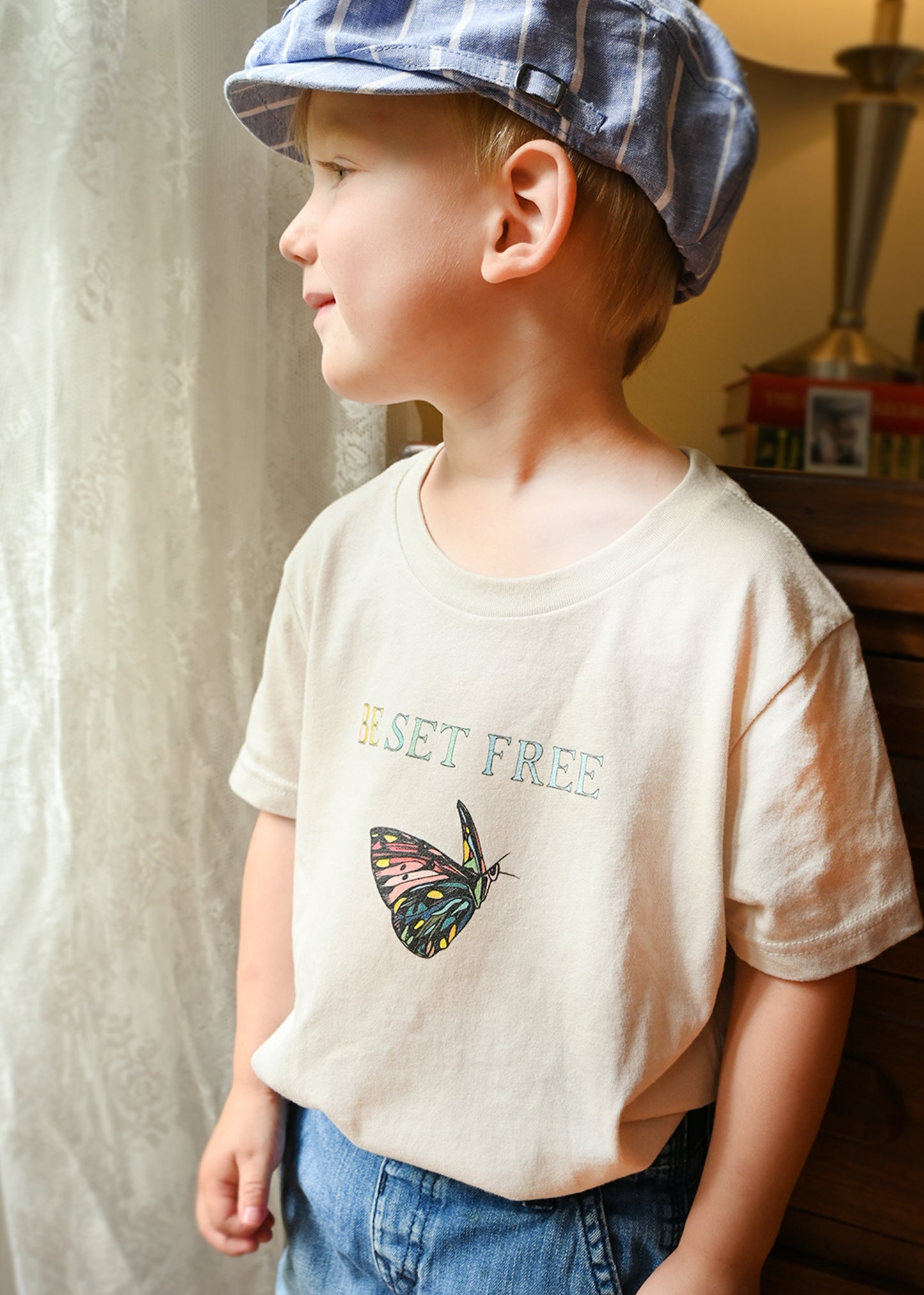 BE SET FREE Youth Short Sleeve T-Shirt