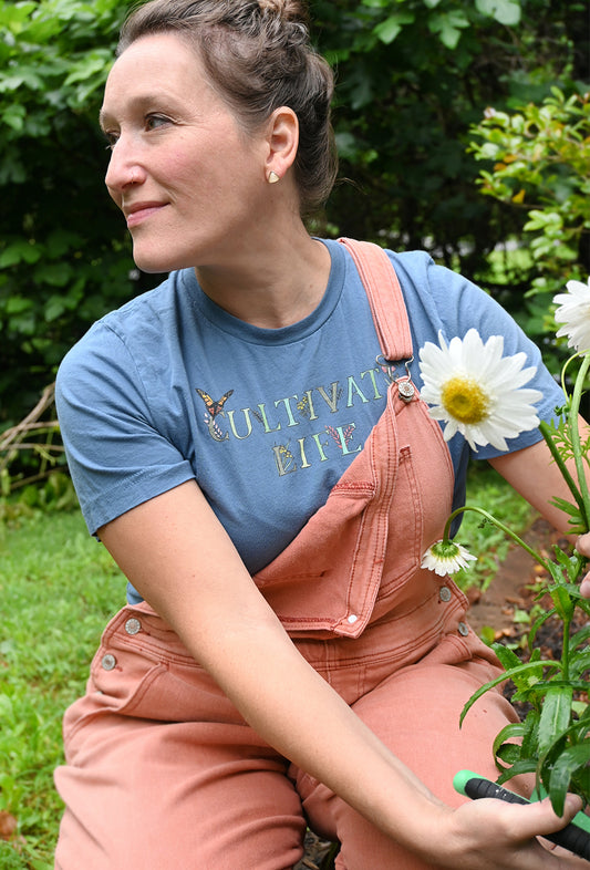 CULTIVATE LIFE Unisex t-shirt